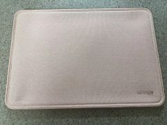 Incase ICON MacBook Pro用 (14インチ) B09-01 - メルカリ