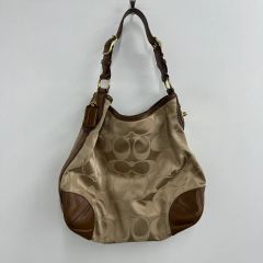 希少 COACH ソーホー パテントレザー ワンショルダーバッグ ボルドー