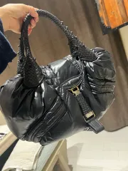 フェンディ MONCLER(モンクレール) コラボ バッグのサムネイル