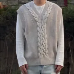 COS ケーブル ベスト Lのサムネイル
