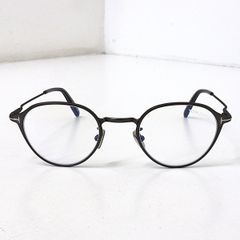 バーバリー ローラ ミニ ジップウォレット ブラック ラムスキン 8049292 二つ折り財布 キルティング Sランク【中古】 バーバリー ローラ ミニ ジップウォレット ブラック ラムスキン