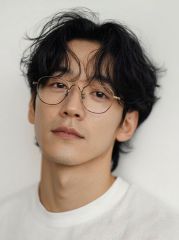 チョン・ギョンホ直筆サイン入り大型写真…Jung Kyung-ho セール中…チョン・ギョンホ直筆サイン入り大型写真…Jung Kyung-ho