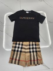 BURBERRY キッズ Tシャツ＆ショートパンツ セット - メルカリ