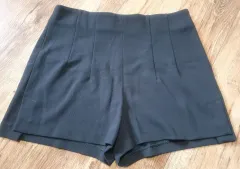 ZARA ハイウエスト ハーフパンツ