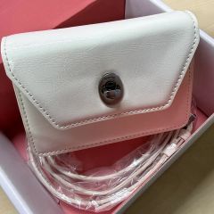 新品 完売品 ORO オロレイヤードミニウォレットバッグ バター ミニ 