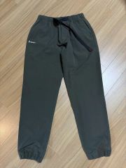 Golfickers HOLE 602 ストレッチナイロンパンツ オリーブ Golfickers HOLE 602 ストレッチナイロンパンツ オリーブ - メルカリ