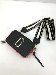 【数回使用】MARC JACOBS マークジェイコブス バッグ ショルダーバッグ 斜め掛け スナップショット コンパクトバッグ ブラック×レッド レザー  お出掛け
