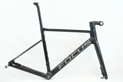 FOCUS 「フォ-カス」 IZALCO MAX DISC 9 2022年モデル フレームセット / バイチャリ有明店のサムネイル