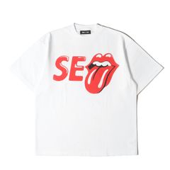 ひ*ん様 アクネ リラックスフィットロゴTシャツ ホワイト - メルカリ