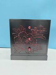 日光彫 引出し3段 牡丹（送料込み）ミニ箪笥 美品 小物入れ - メルカリ