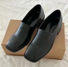 美品』Lui's ルイス ヒールオペラシューズ スリッポン ブラック レザー