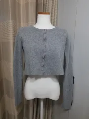 グレー クロップドニットカーディガン