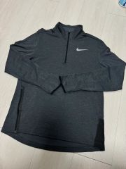 NIKE ハーフジップ トレーニングシャツ グレー L NIKE ハーフジップ トレーニングシャツ グレー L - メルカリ