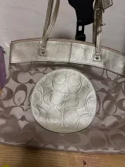 COACH シグネチャー トートバッグ