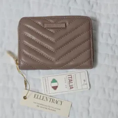 未使用新品/定価9万 エレン トレーシー 二つ折り財布のサムネイル