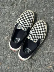 2026年最新】vans コンフィクッシュ スリッポンの人気アイテム - メルカリ