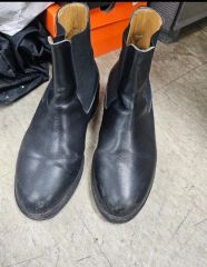 ZARA Vibram レザーチェルシーアンクルブーツ - メルカリ