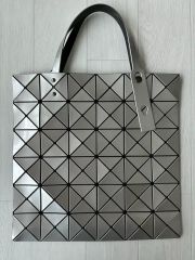 BAOBAO illusion シルバーベース 7×7 スモールサイズ - メルカリ
