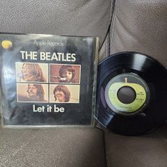 ☆超貴重ビートルズLet It Be50周年記念リマスターDVD,CD3枚組 - メルカリ
