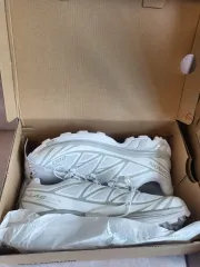 (新品) SALOMON サロモン ランニングシューズ XT-6 ADV 白 245サイズ (UK6)のサムネイル
