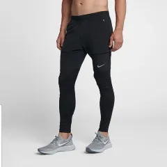 海外M NIKE エッセンシャル ドライフィット ハイブリッド パンツ ブラック