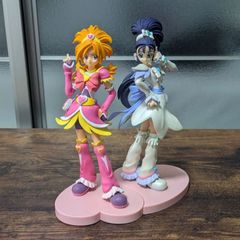 ポケモンセンターフィギュアリーリエ&ピッピリーリエ&コスモッグ 2点