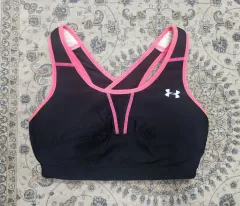 UNDER ARMOUR アンダーアーマー ブラック/ピンク スポーツブラ S