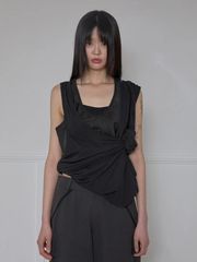 bibiy トップス　TULIP DRAPED TOP Bibiy.TULIP DRAPED TOP - メルカリ
