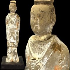 中国美術 加彩 駱駝護人物 俑 高50cm(A882) - メルカリ