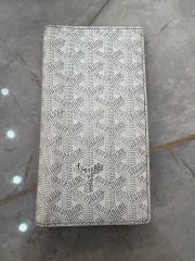 【極美品】GOYARD マネークリップ　ゴヤール　白　ヘリンボーン 極美品】GOYARD マネークリップ ゴヤール 白 ヘリンボーン - メルカリ