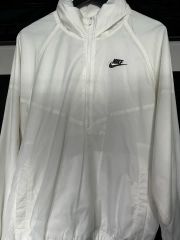 NIKE M ナイロンジャケット 白 フード付き ロゴ 軽量 ランニング 