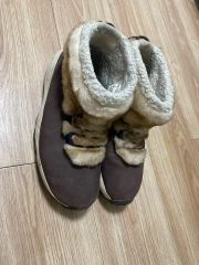 極美品！アザラシ レースアップブーツ ホワイト/ブラウン 8E - メルカリ