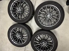 【美品!処分セール!】275/45R20 スタッドレスタイヤセットのサムネイル