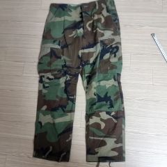 涼しい！Supreme デザートカモ ワークパンツ Sサイズ シャカシャカ 