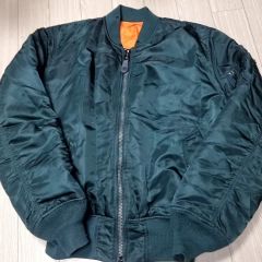 AVIREX MA-1ジャケット mサイズ オリーブグリーン - メルカリ