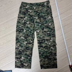 フラットヘッドCGP02W迷彩カーゴ W31 - メルカリ