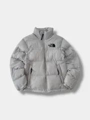 THE NORTH FACE ザノースフェイス ルーズフィット アイスグレー ヌプシ オン ボール ダウンのサムネイル