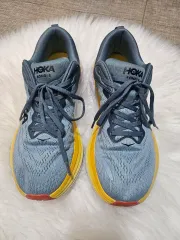 HOKA ONE ONE ボンダイ8 ランニングシューズ