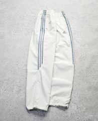 adidas originals Adilenium トラックパンツ/IZ374 - メルカリ