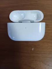 （正規品）AirPods Pro 第1世代 充電ケースのみ　A2190