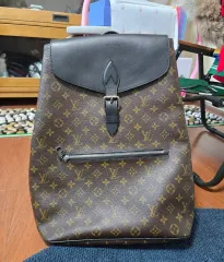 ルイヴィトンのバックパックのサムネイル