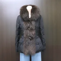 MONCLER モンクレール グリヨン・ダウンジャケット ナイロン×ダウン×フェザー×牛皮×タヌキ #01 122-093-46909のサムネイル