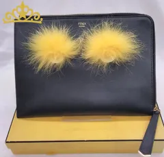 FENDI バグズ モンスター ファーアイズ クラッチバッグ ブラック フェンディのサムネイル