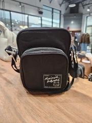 【美品】メゾンキツネ ボディバッグ ブラック MAISON KITSUNE（メゾン キツネ） ボディバッグ NM05171WQ4034 メンズ