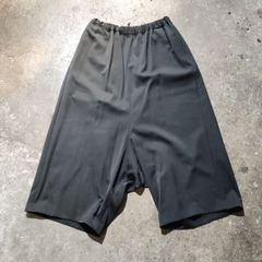 AD2008 ウールギャバサルエルパンツ 黒 ワイド archive AD2008 ウールギャバサルエルパンツ 黒 ワイド archive - メルカリ
