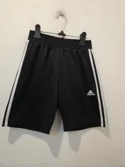 アディダス 3本線 ハーフパンツ ブラック キッズ 150 ユニセックス