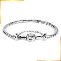 Pandora シルバーブレスレット スパイラルモチーフ - メルカリ