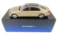 マイバッハ57 S モデルカー 1：18 - メルカリ