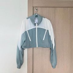 Matin Kim クロップド丈 ジップアップ ブルゾン ライトブルー M - メルカリ