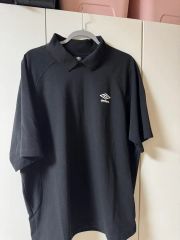 UMBRO ブラック ポロシャツ UMZ45SFR-CT11 - メルカリ